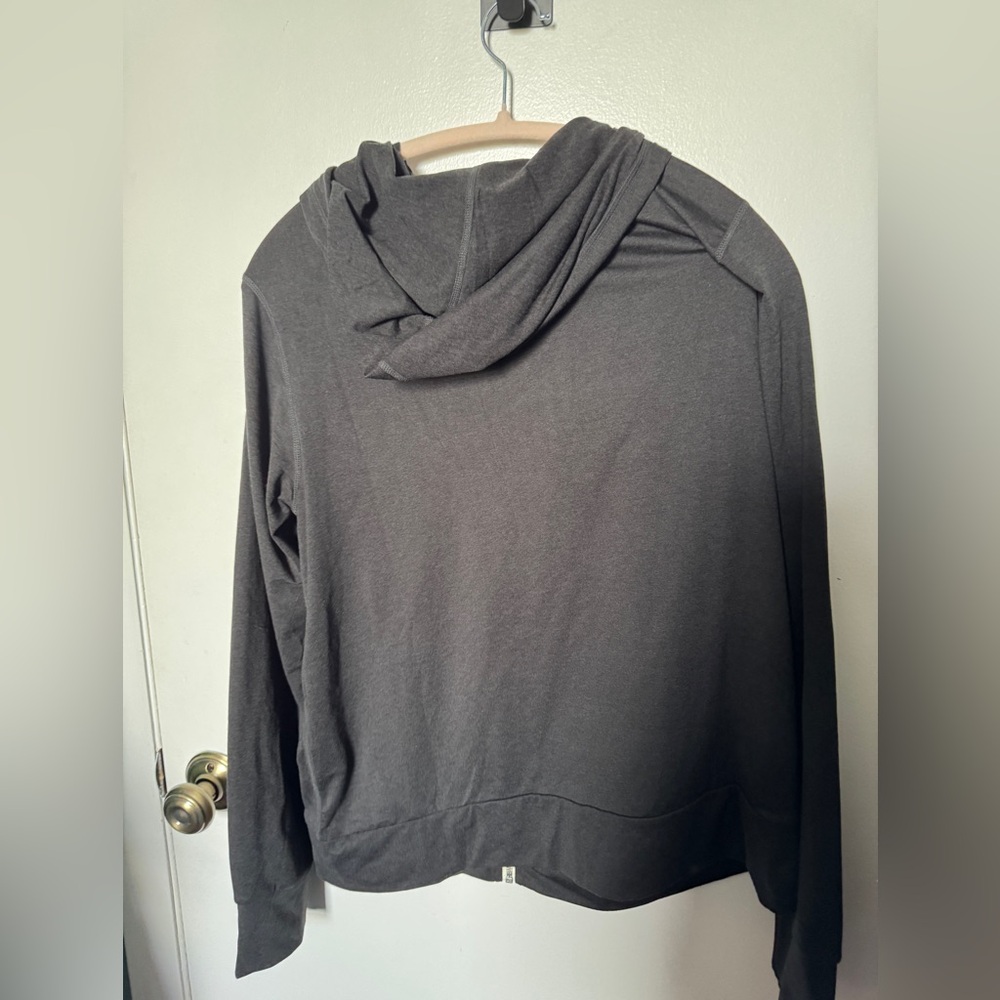 Vuori Black Women's Jacket - Picture 10 of 11